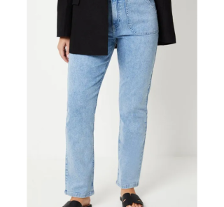 Pocket Detail Mid Rise Slim Leg Jeans