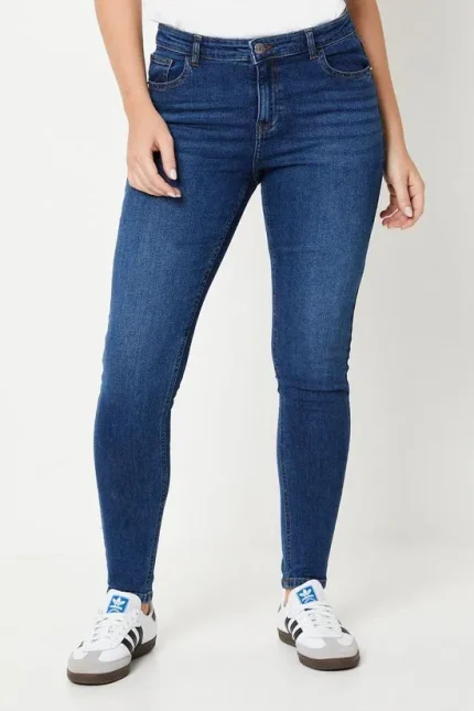 Comfort Stretch Skinny Jeans